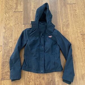 Hollister Women's Fleece Lined All Weather Jacket with Hood in Navy